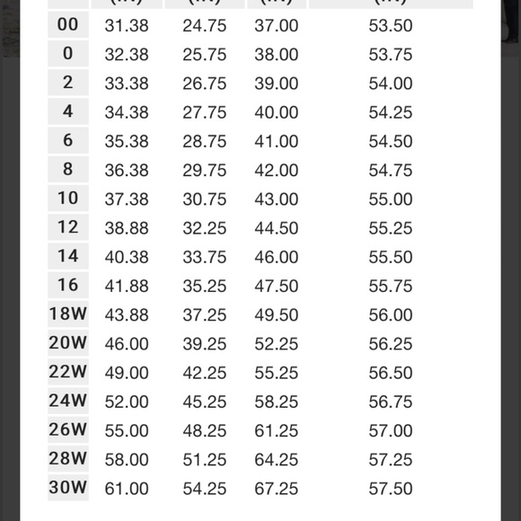 Pleated Skirt Crepe Maxi Dress with Pockets - size 12 - Picture 6 of 7